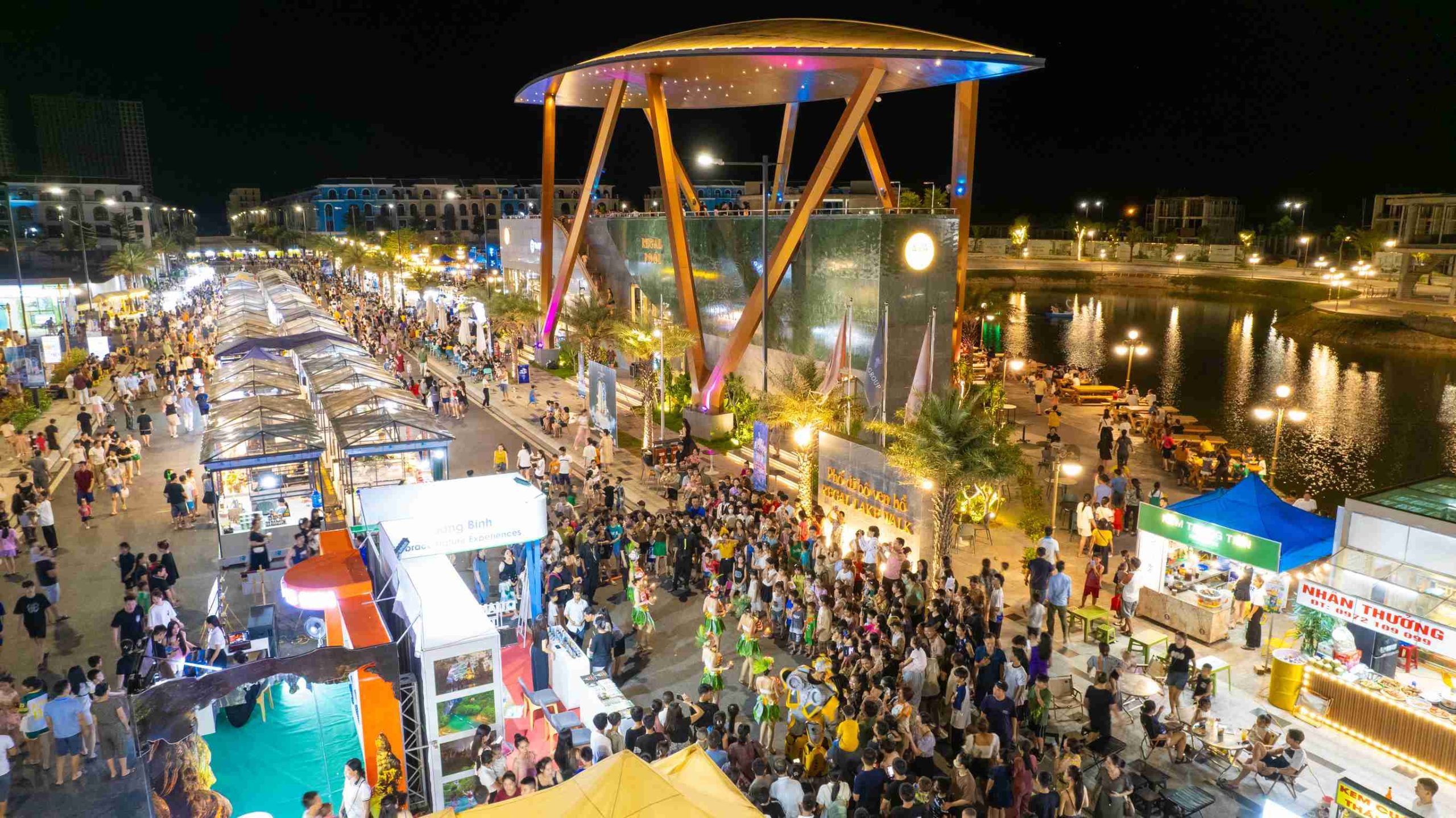 Nhiều hoạt động trải nghiệm ẩm thực, nhạc nước, live music sẽ diễn ra tại phố đi bộ bên hồ Bảo Ninh