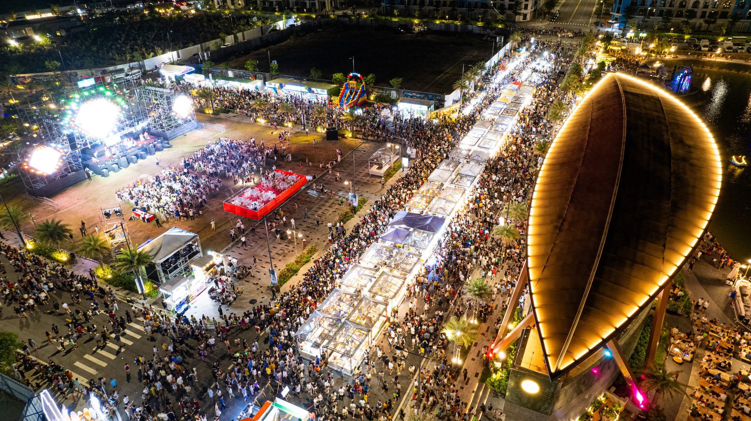 Từ các khu phố đi bộ nhộn nhịp ngày đêm đến hệ tiện ích đặc quyền để Regal Legend khẳng định là “trạm dừng chân” lý tưởng của Tuần Văn hóa Du lịch Quảng Trị năm 2026.